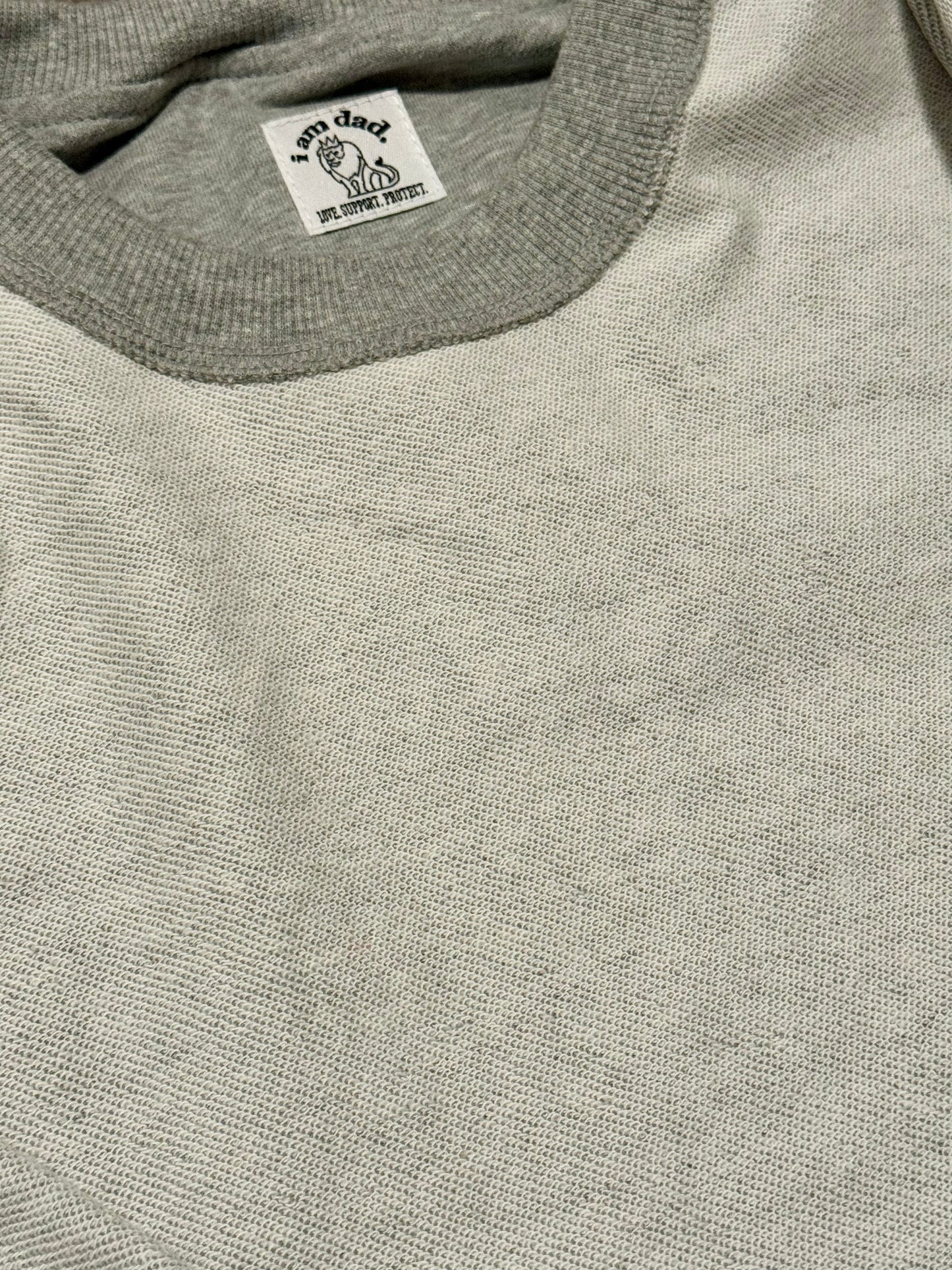 Crew GRAY “i am dad.” Crewneck